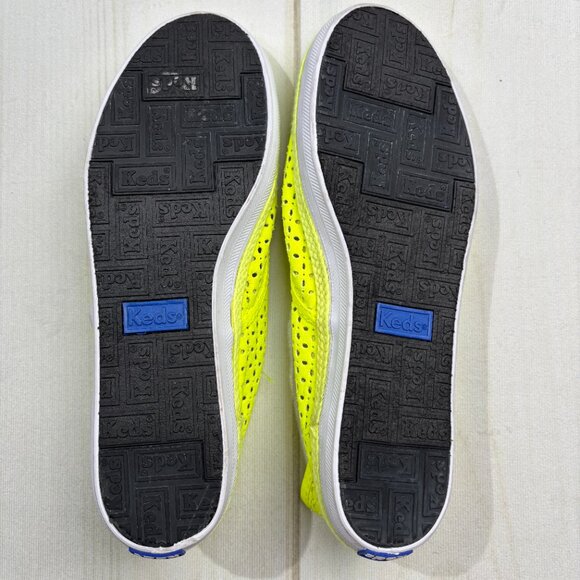 Share Keds Neon Yellow Size 7 Low Top Womens Laceless Laser Cut Sneakers Slip-On - Picture 12 of 16